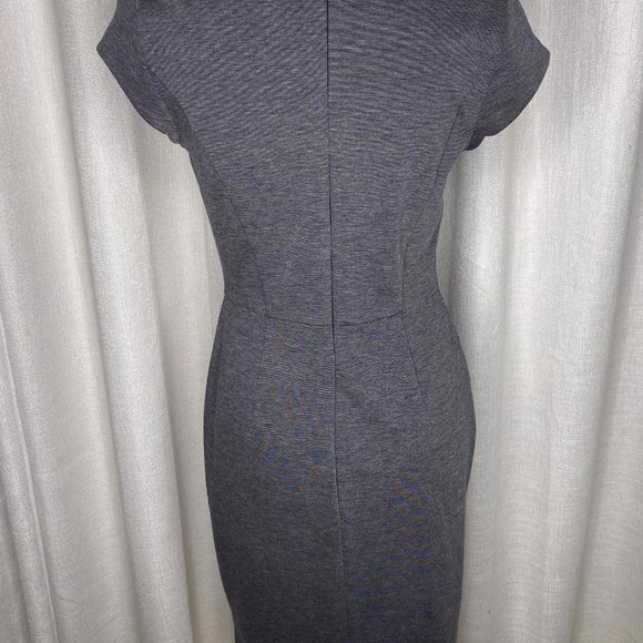 NWOT - Banana Republic - Grey Dress - Size 4 - Picture 3 of 7